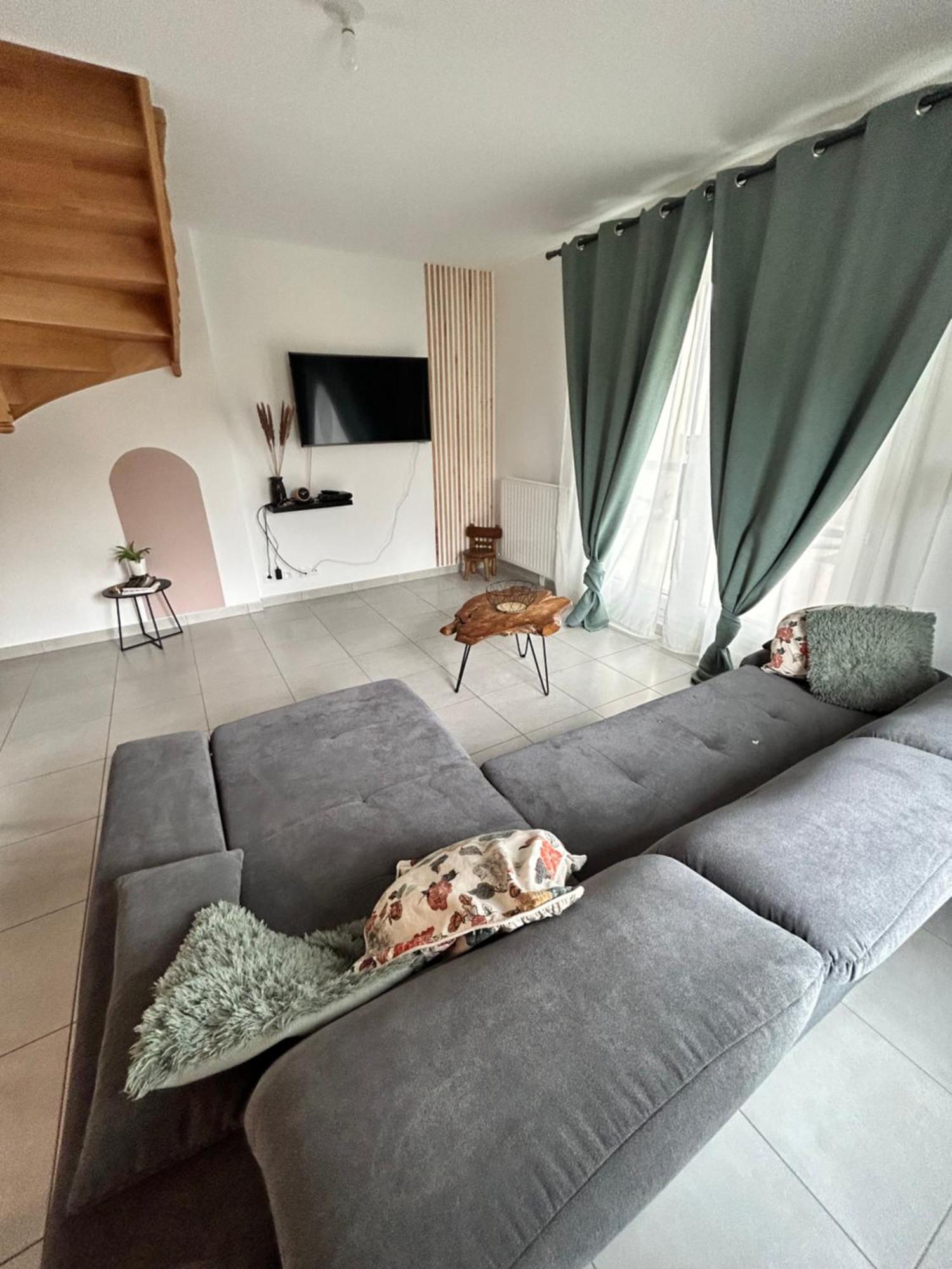Disneyland Paris Familly Appart - 7 Minutes Disney - Parking - Wifi شيسي المظهر الخارجي الصورة